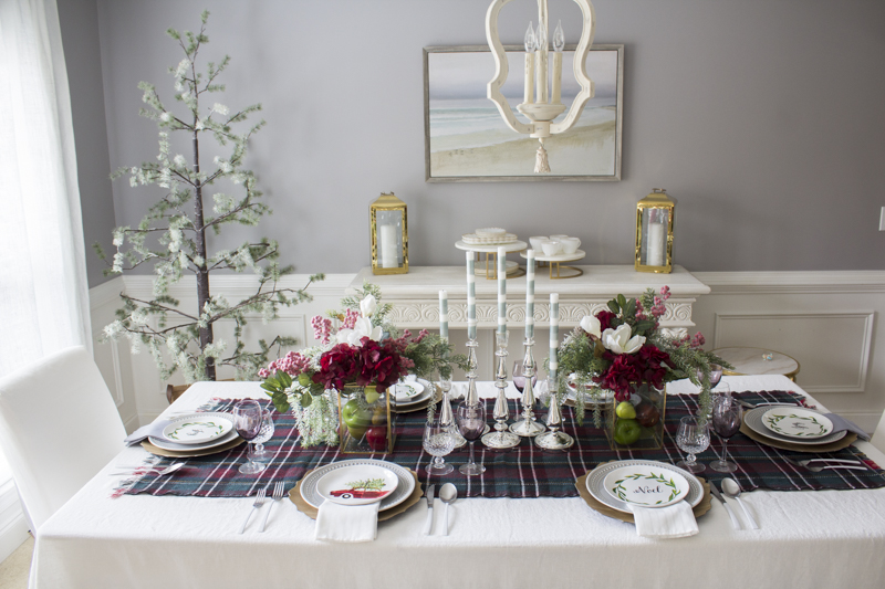 easy-faux-christmas-centerpiece