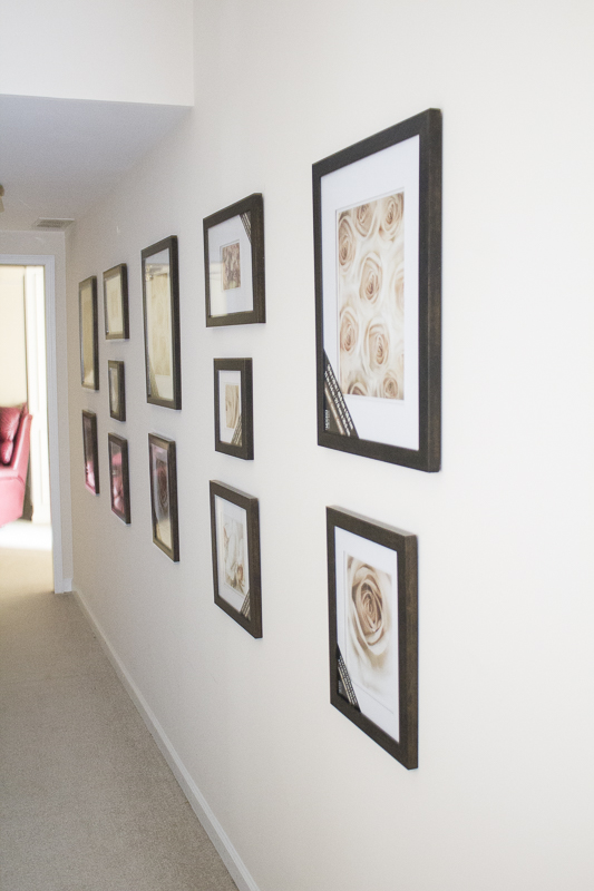 hallway-gallery-wall-ideas
